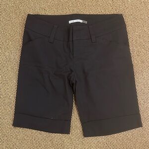 Alice and Olivia black cotton twill short
